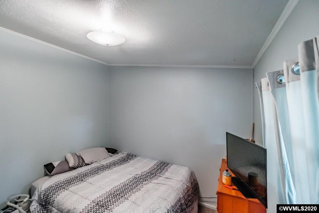 39098 Dexter Road, Unit 2 Dexter, OR 97431 - Photo 25 of 41