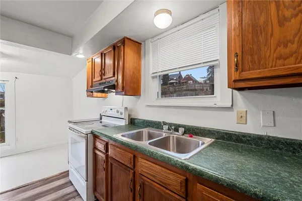 $50,000 | 2004 Woodmont Avenue, New Kensington, PA 15068