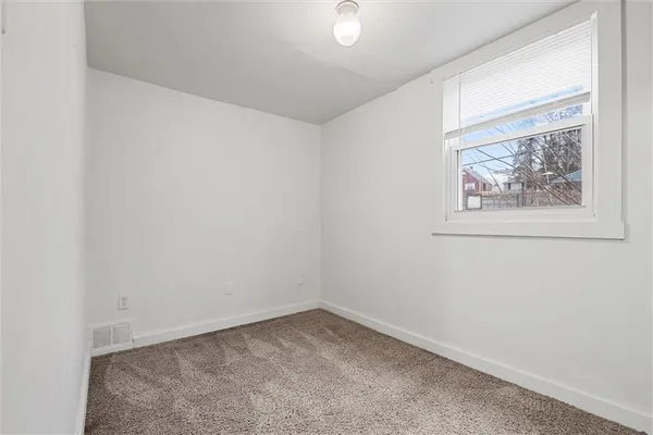 $50,000 | 2004 Woodmont Avenue, New Kensington, PA 15068