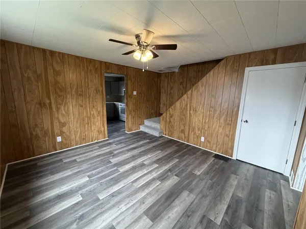 $1,100 | 1154 Eisenhower Drive, Russellton, PA 15076