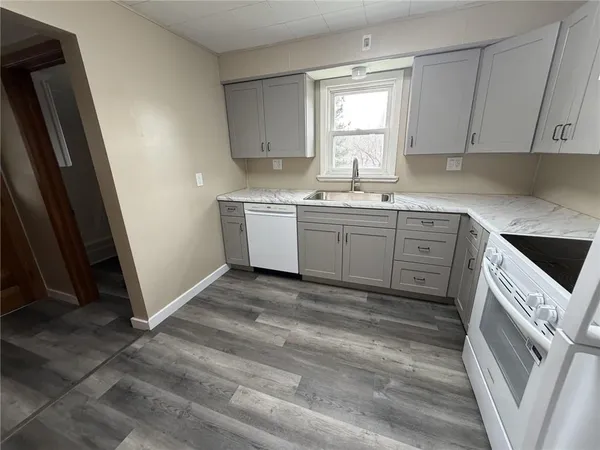 $1,100 | 1154 Eisenhower Drive, Russellton, PA 15076