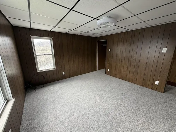 $1,100 | 1154 Eisenhower Drive, Russellton, PA 15076