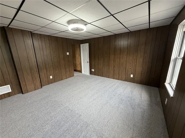 $1,100 | 1154 Eisenhower Drive, Russellton, PA 15076