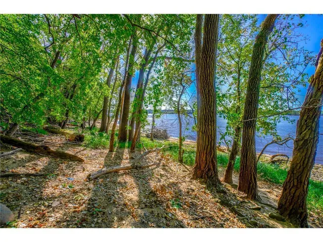$2,500,000 | 233 River Heights Trail, Hudson, WI 54016