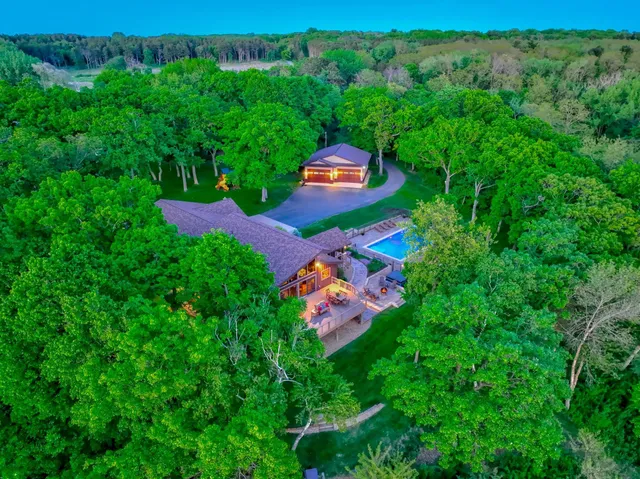 $2,500,000 | 233 River Heights Trail, Hudson, WI 54016