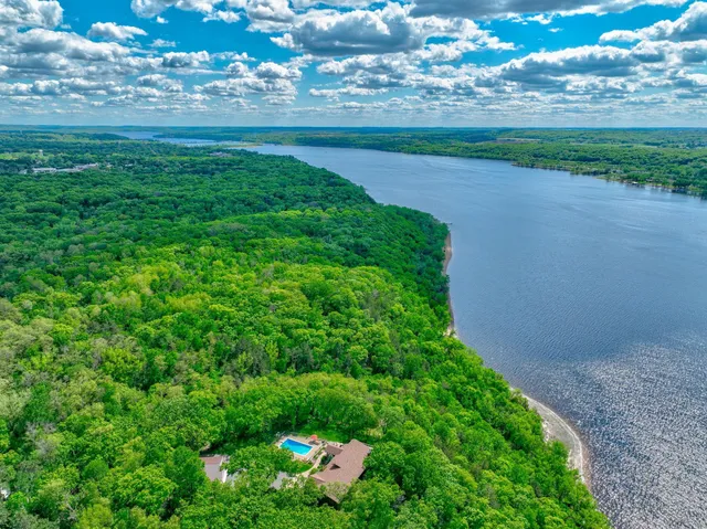$2,500,000 | 233 River Heights Trail, Hudson, WI 54016