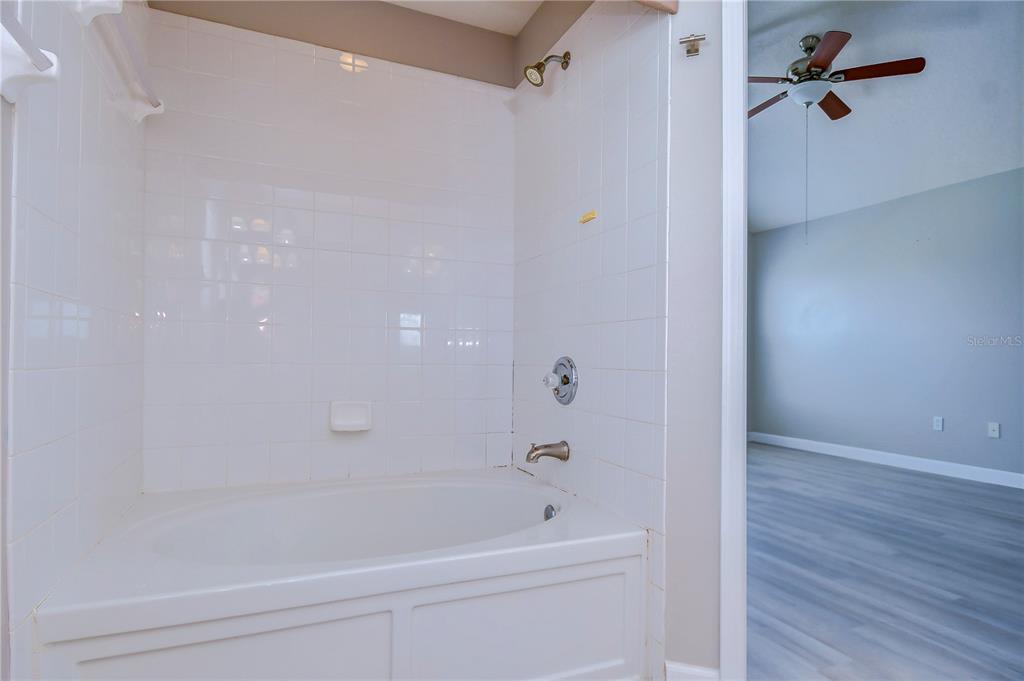 4744 Pond Ridge Drive, Unit 1 Riverview, FL 33578 - Photo 18 of 27