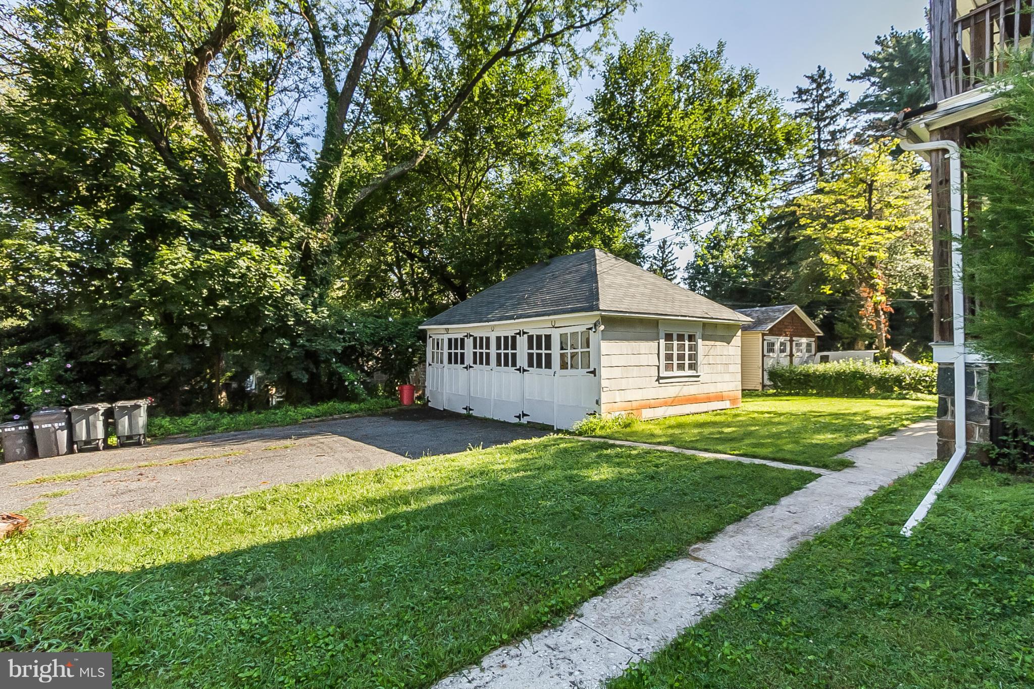 2502 Ken Oak Road Baltimore, MD 21209 - Photo 23 of 27 Exterior (Rear)