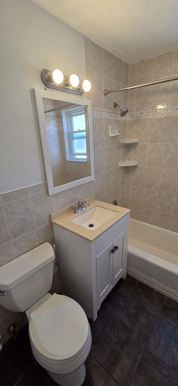 22 Jacqueline Road, Unit F Waltham, MA 02452 - Photo 7 of 8 Gallery Image 7