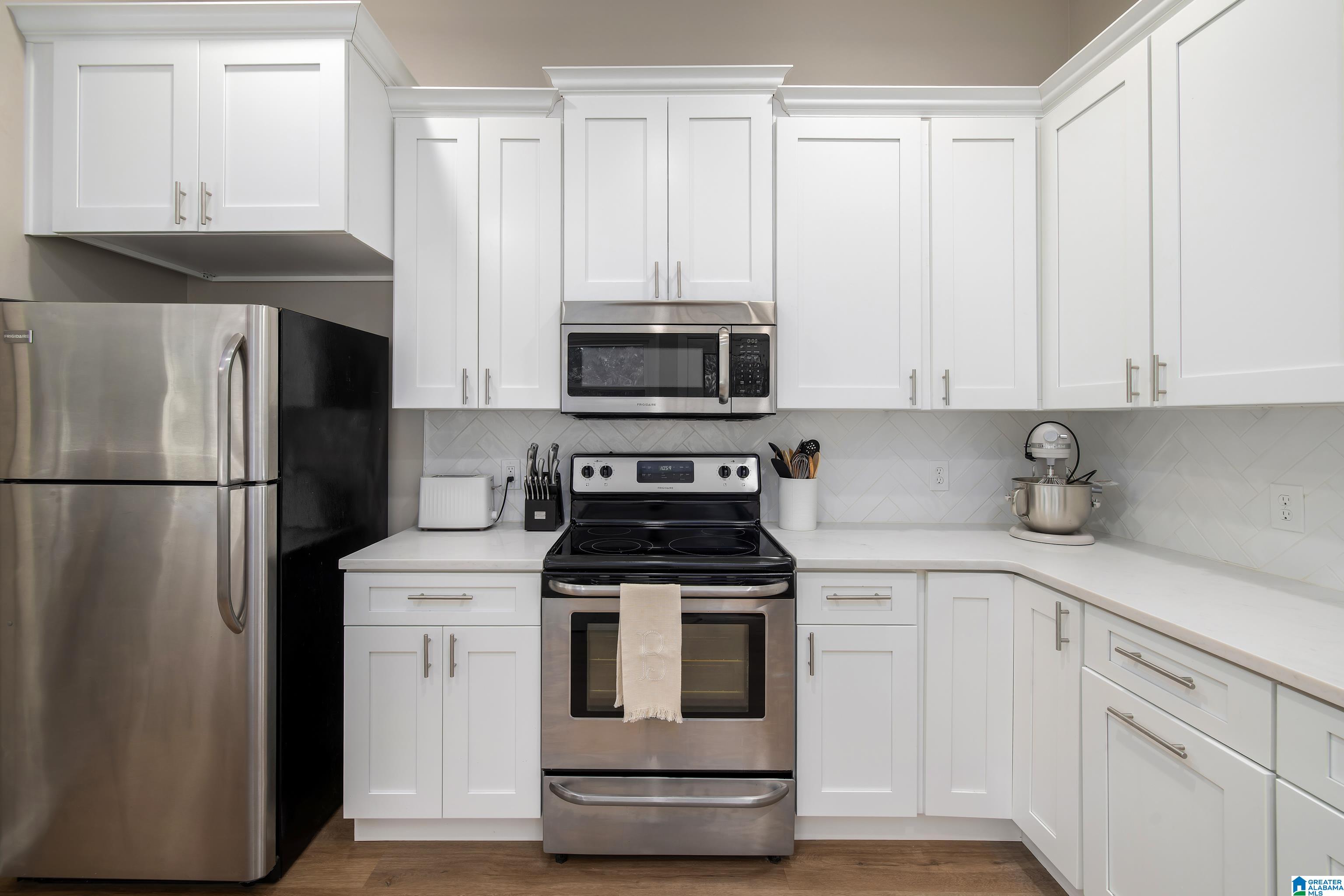 1345 Cresthill Road Birmingham, AL 35213 - Photo 14 of 34