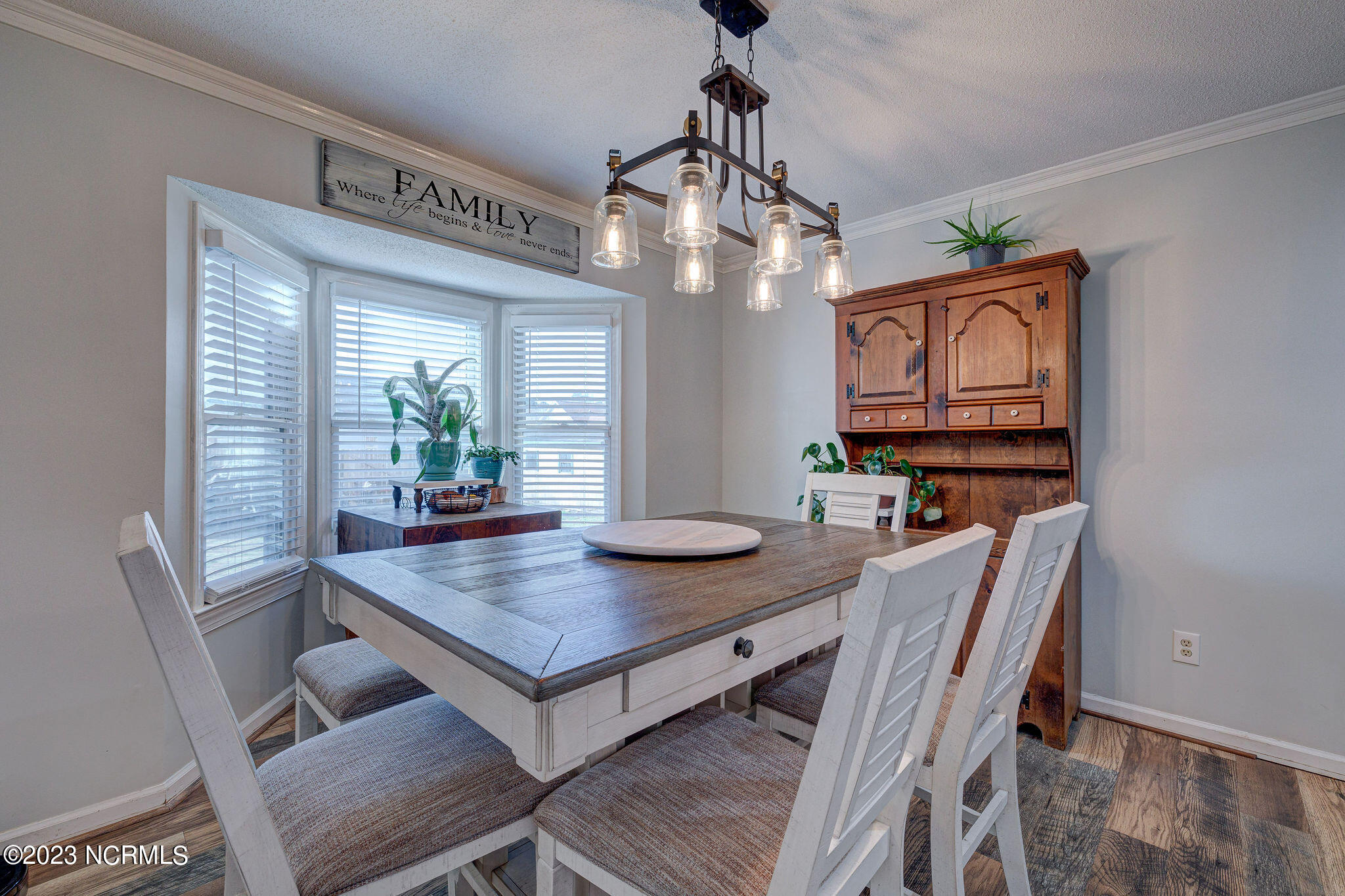 335 Hidden Valley Road Wilmington, NC 28409 - Photo 12 of 39 335HiddenValleyEdit-21