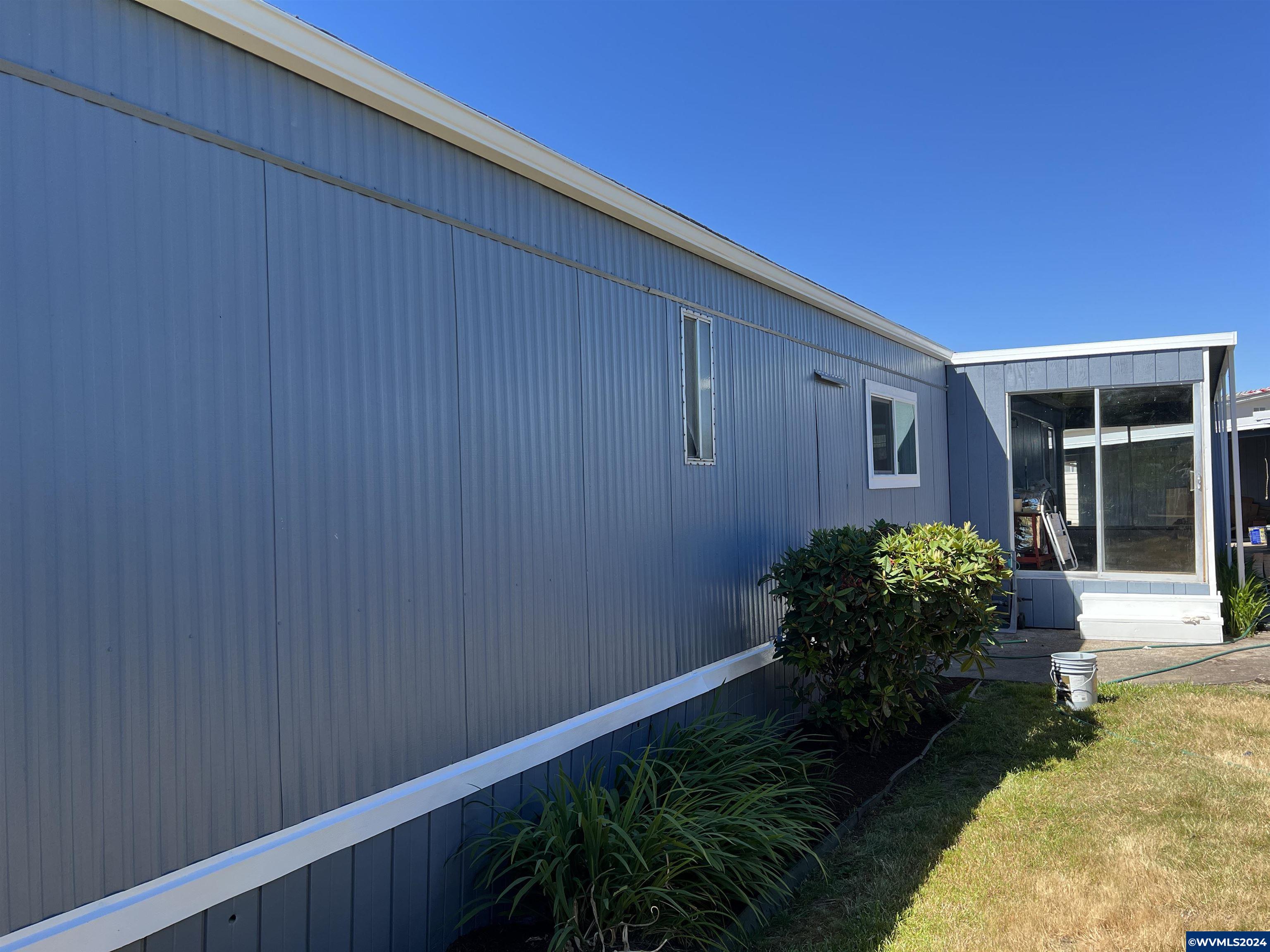 5422 Portland Road Northeast, Unit 72 Salem, OR 97305 - Photo 3 of 22 Gallery Image 3