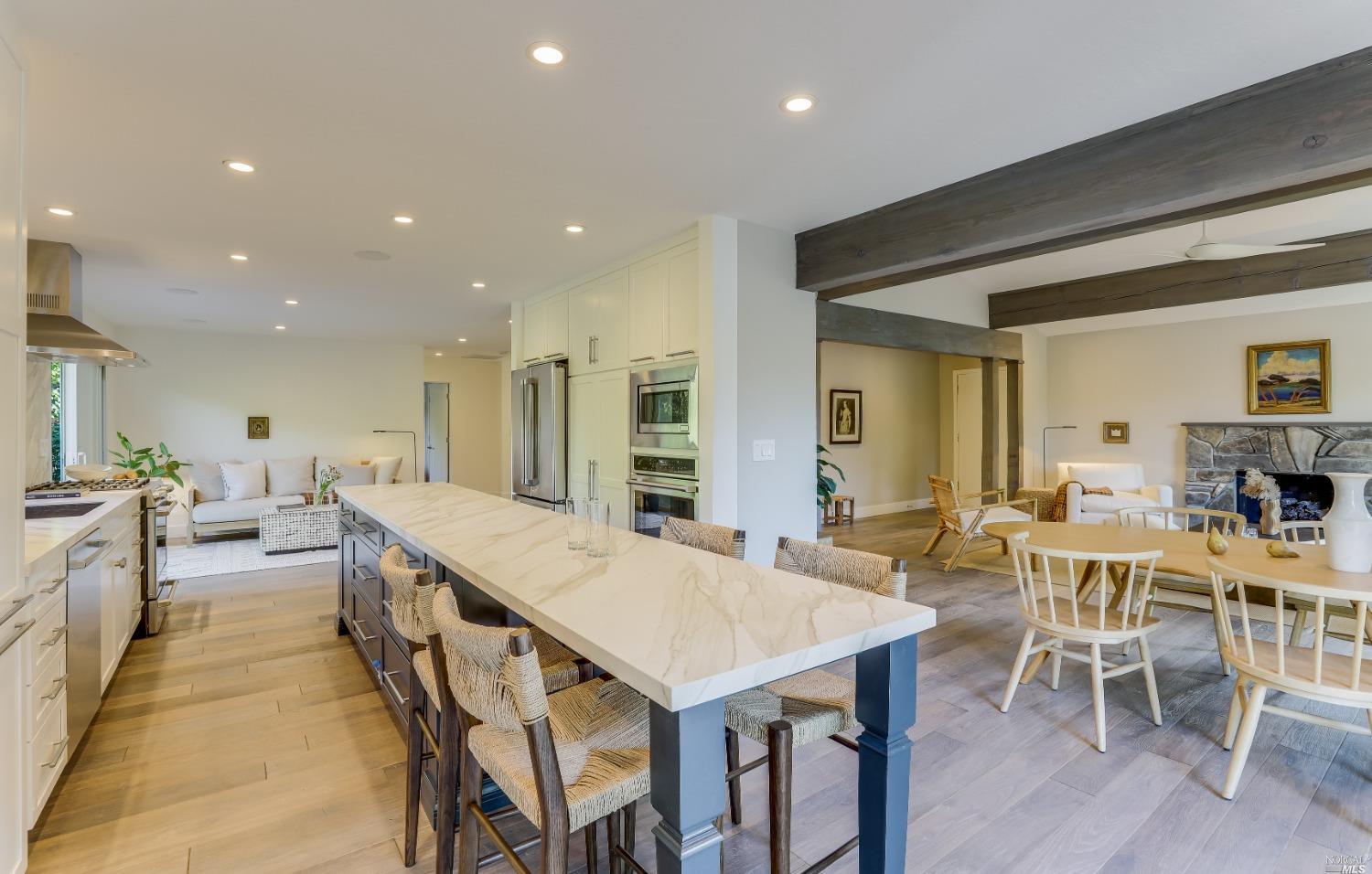 639 Riviera Circle, Larkspur, CA 94939 Compass