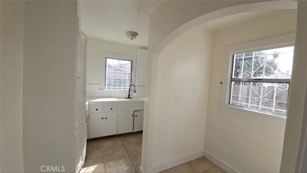 456 West 59th Place Los Angeles, CA 90003 - Photo 12 of 21