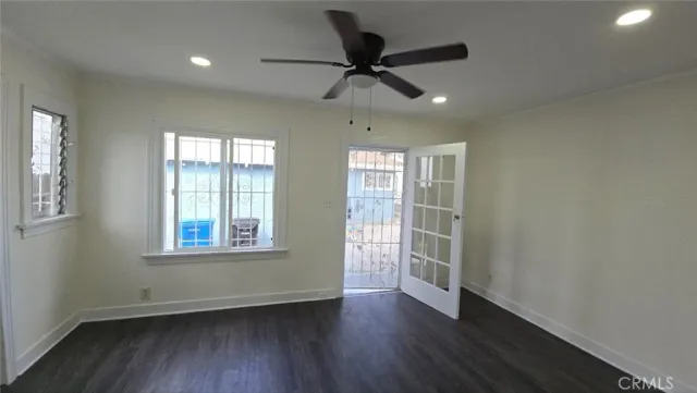 $1,350 | 456 West 59th Place, Los Angeles, CA 90003