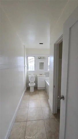 $1,350 | 456 West 59th Place, Los Angeles, CA 90003