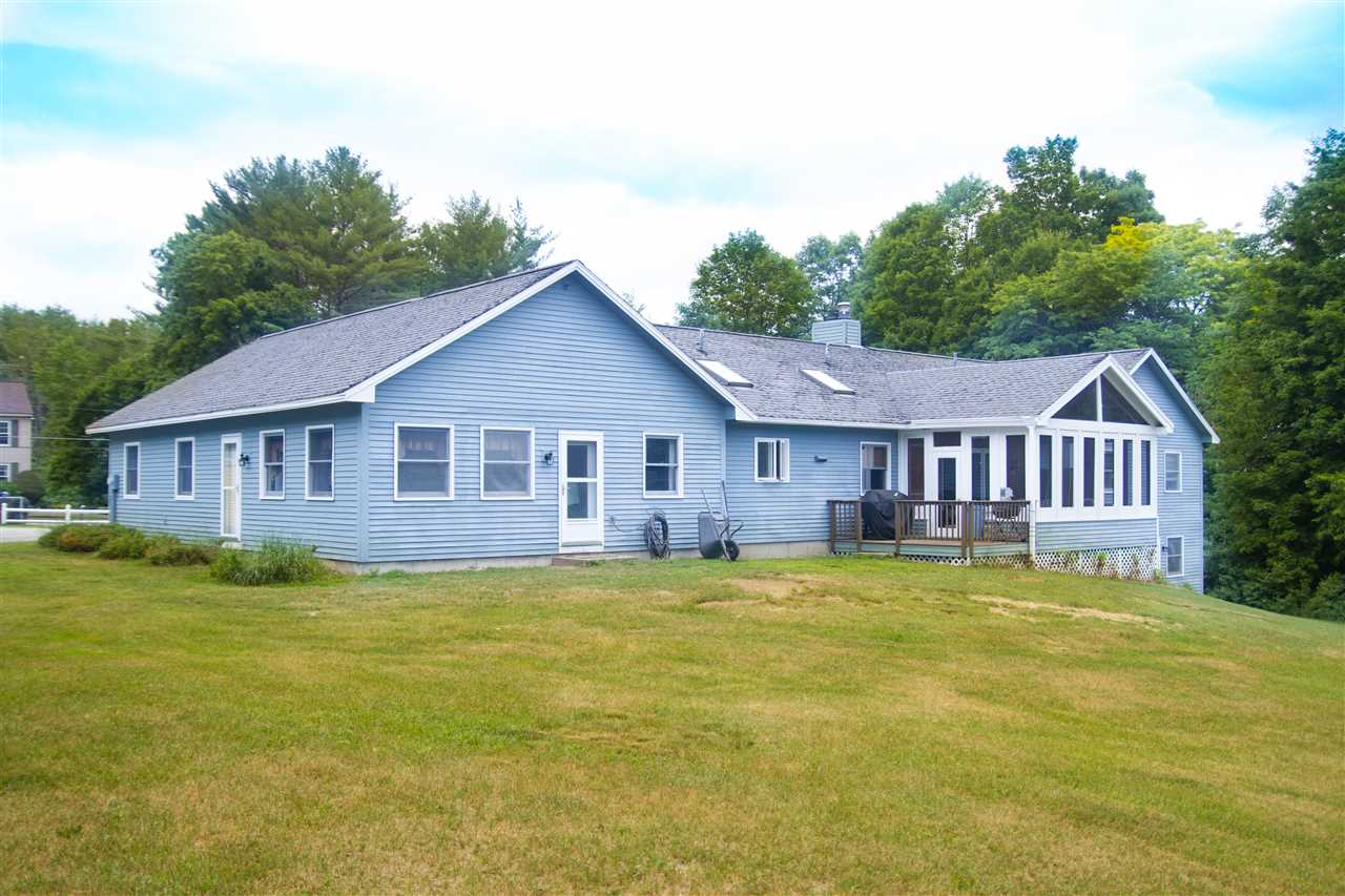 44 Goodwin Road Gilford, NH 03249 - Photo 5 of 27 Gallery Image 5