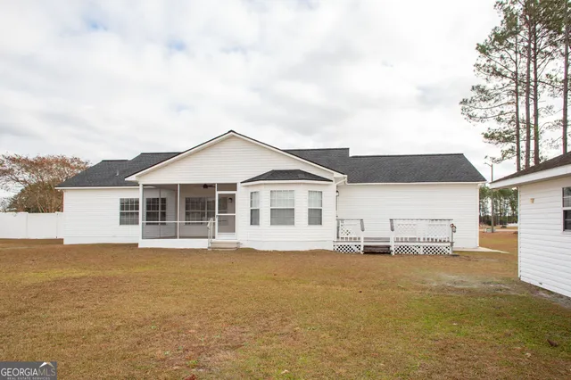 $259,000 | 6668 Pine Ridge Circle, Blackshear, GA 31516