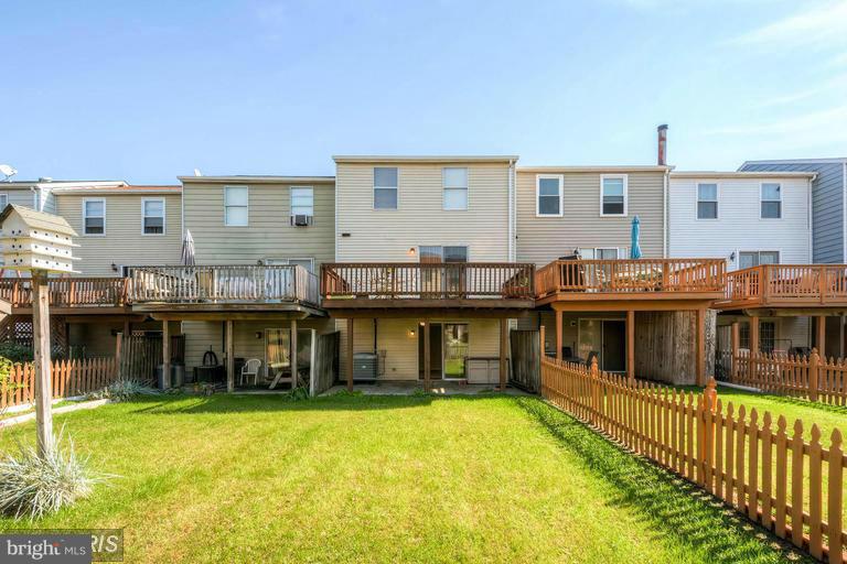 10 Hyacinth Road Baltimore, MD 21234 - Photo 27 of 27 Exterior (Rear)