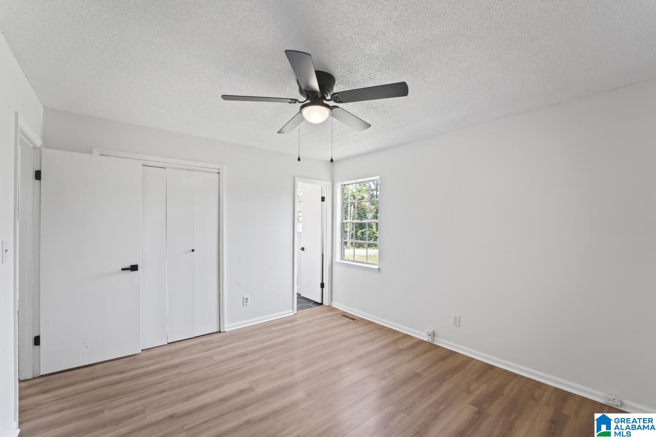 101 Lake Lane Alabaster, AL 35007 - Photo 9 of 13