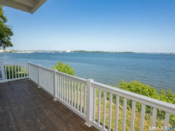 $2,800 | 27 Bayview Place, Unit 6, West Haven, CT 06516