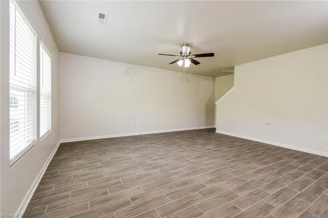 $2,140 | 3905 Vershire Avenue, Greensboro, NC 27406