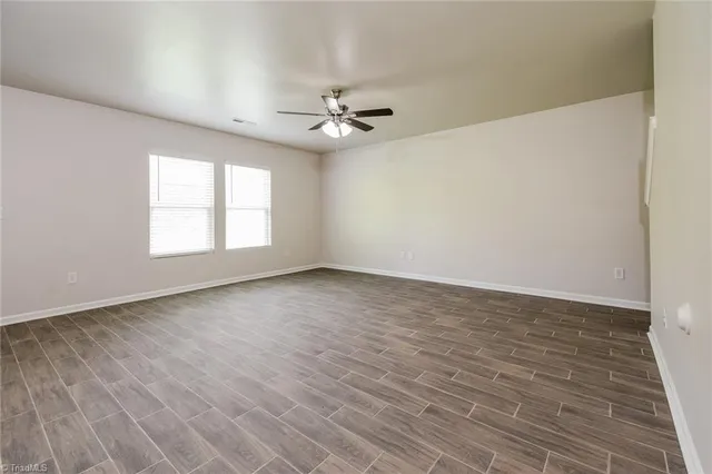 $2,140 | 3905 Vershire Avenue, Greensboro, NC 27406