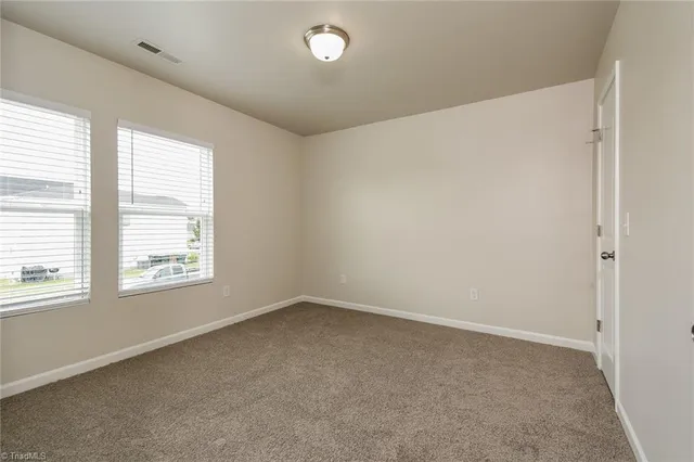 $2,140 | 3905 Vershire Avenue, Greensboro, NC 27406