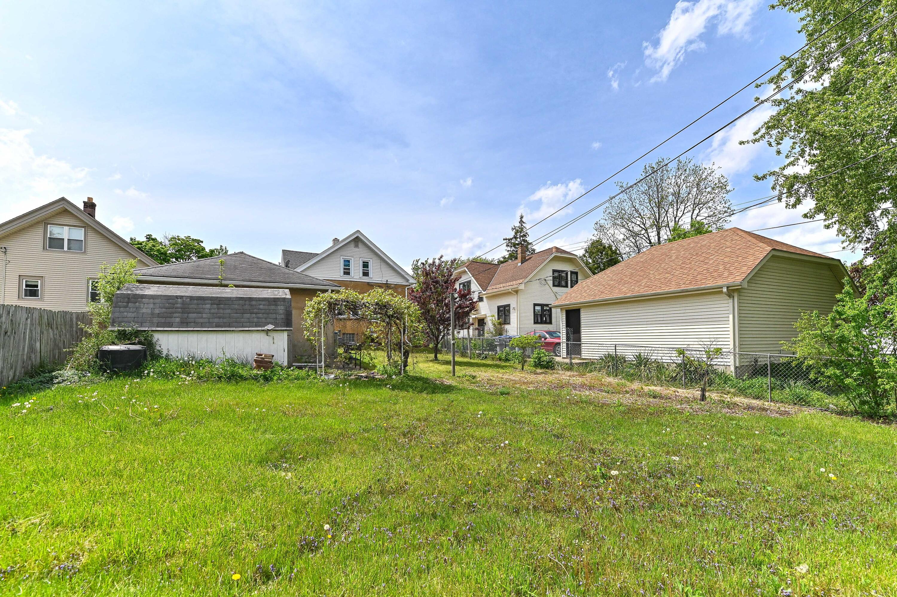334 North 60th Street Milwaukee, WI 53213 - Photo 33 of 35 N 60th-13