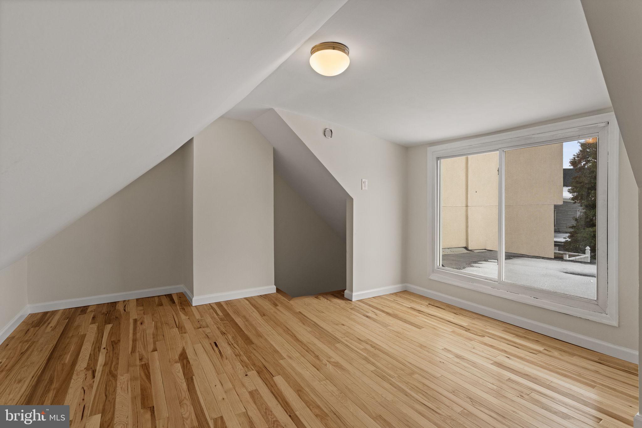 4717 Almond Street Philadelphia, PA 19137 - Photo 30 of 36 Third bedroom - 3rd floor