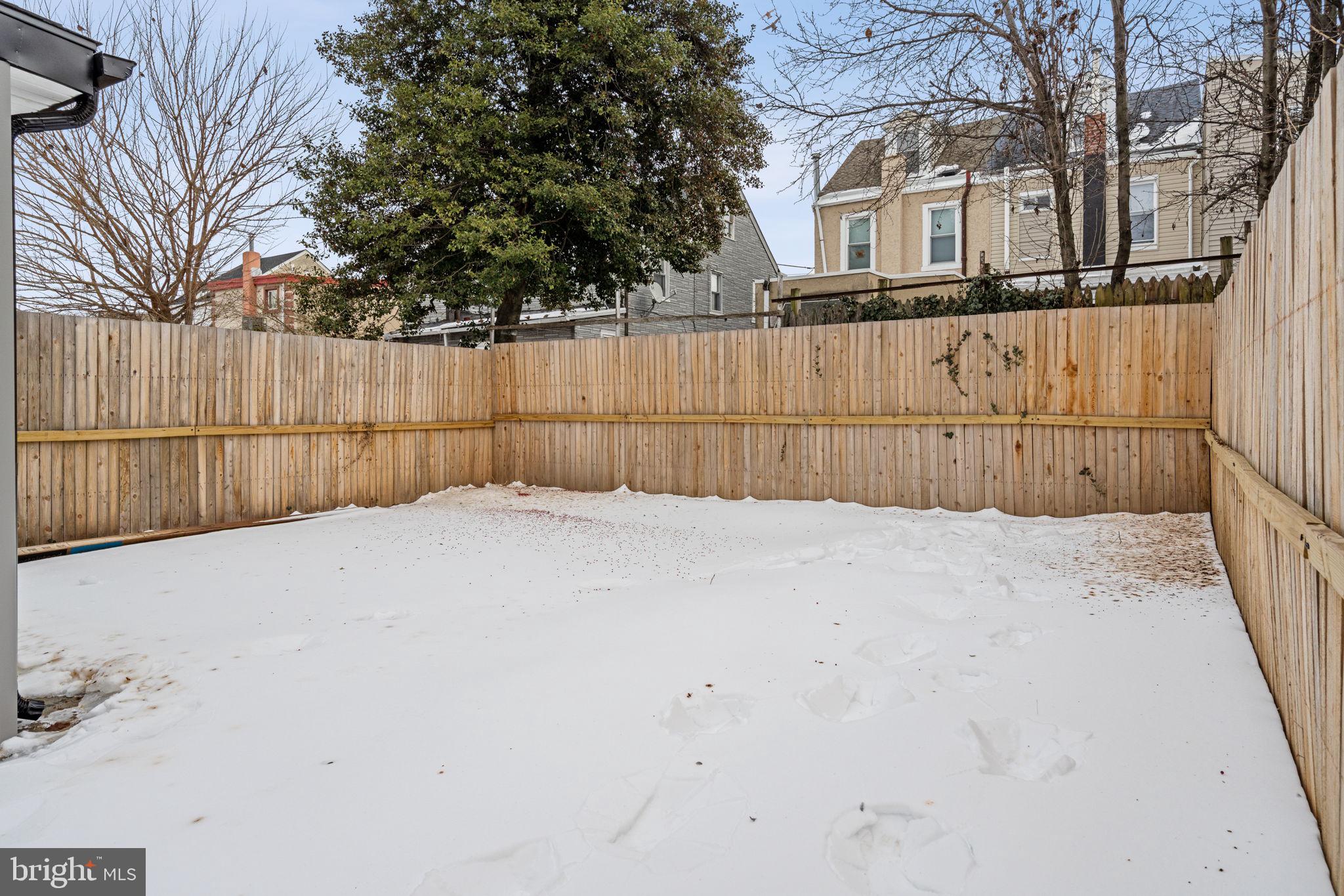 4717 Almond Street Philadelphia, PA 19137 - Photo 35 of 36 Rear yard
