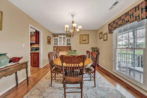 $885,000 | 20 Rte 1372, Moneta, VA 24121