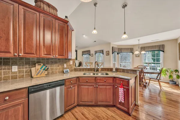 $870,000 | 20 Rte 1372, Moneta, VA 24121