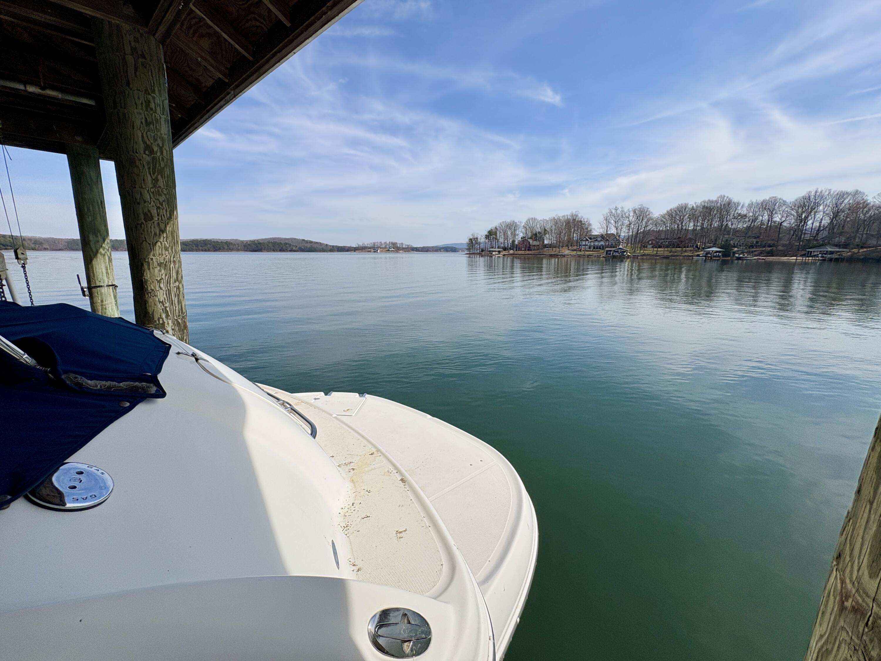 20 Rte 1372 Moneta, VA 24121 - Photo 3 of 73 20 SOUTH PT. BOAT SLIP