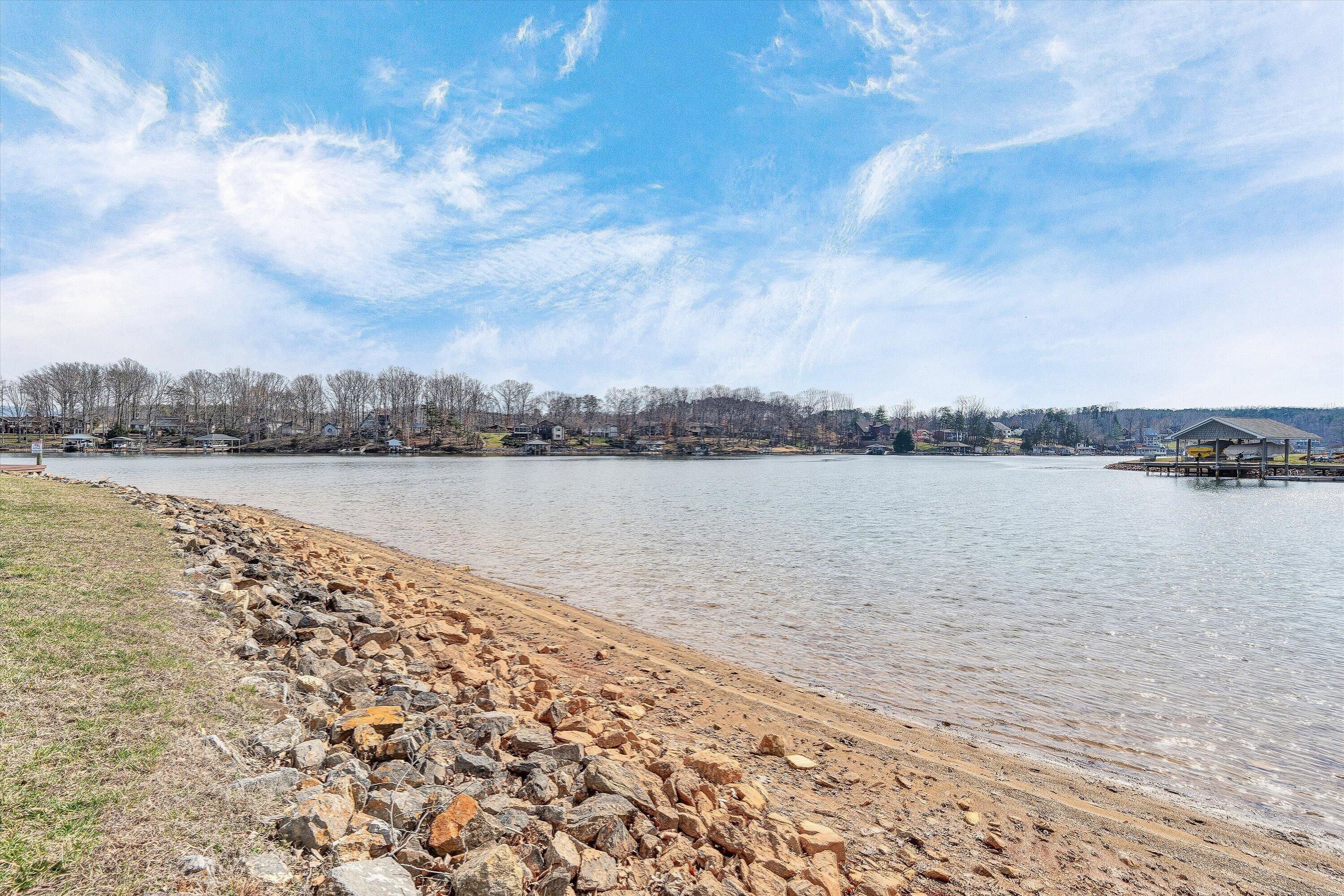 20 Rte 1372 Moneta, VA 24121 - Photo 69 of 73 68-DSC00358