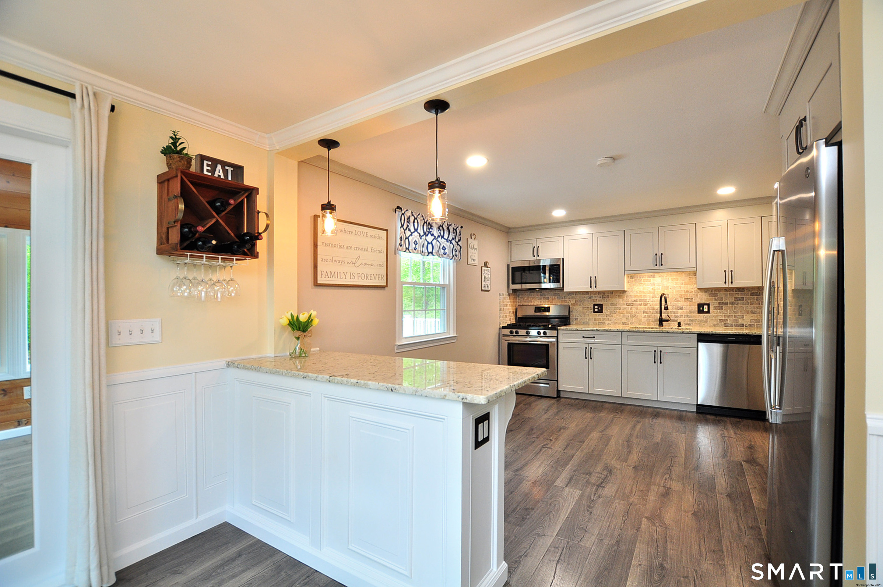 85 Winthrop Road Windsor, CT 06095 - Photo 12 of 36