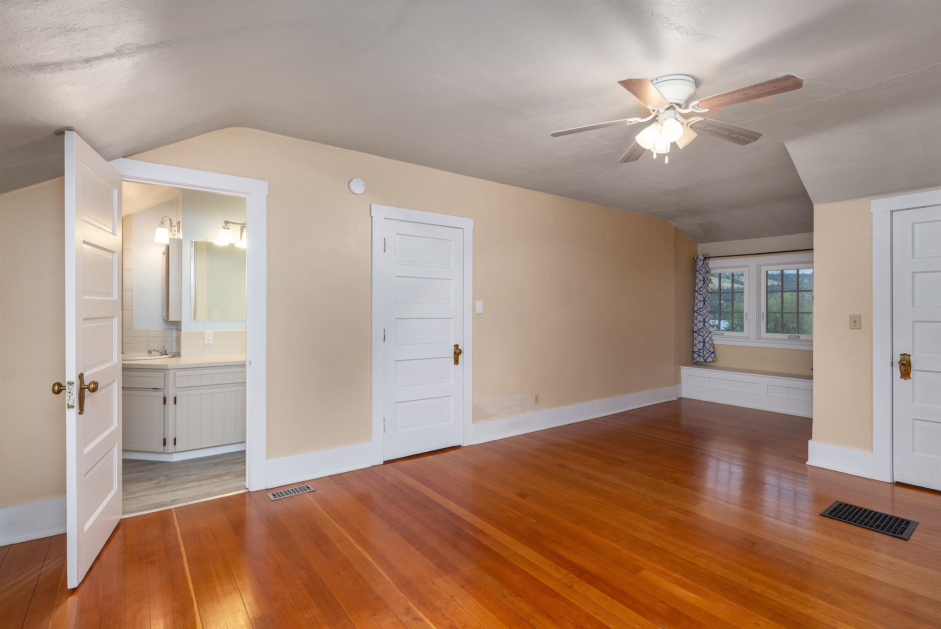 1012 South Garry Road Liberty Lake, WA 99019 - Photo 18 of 37