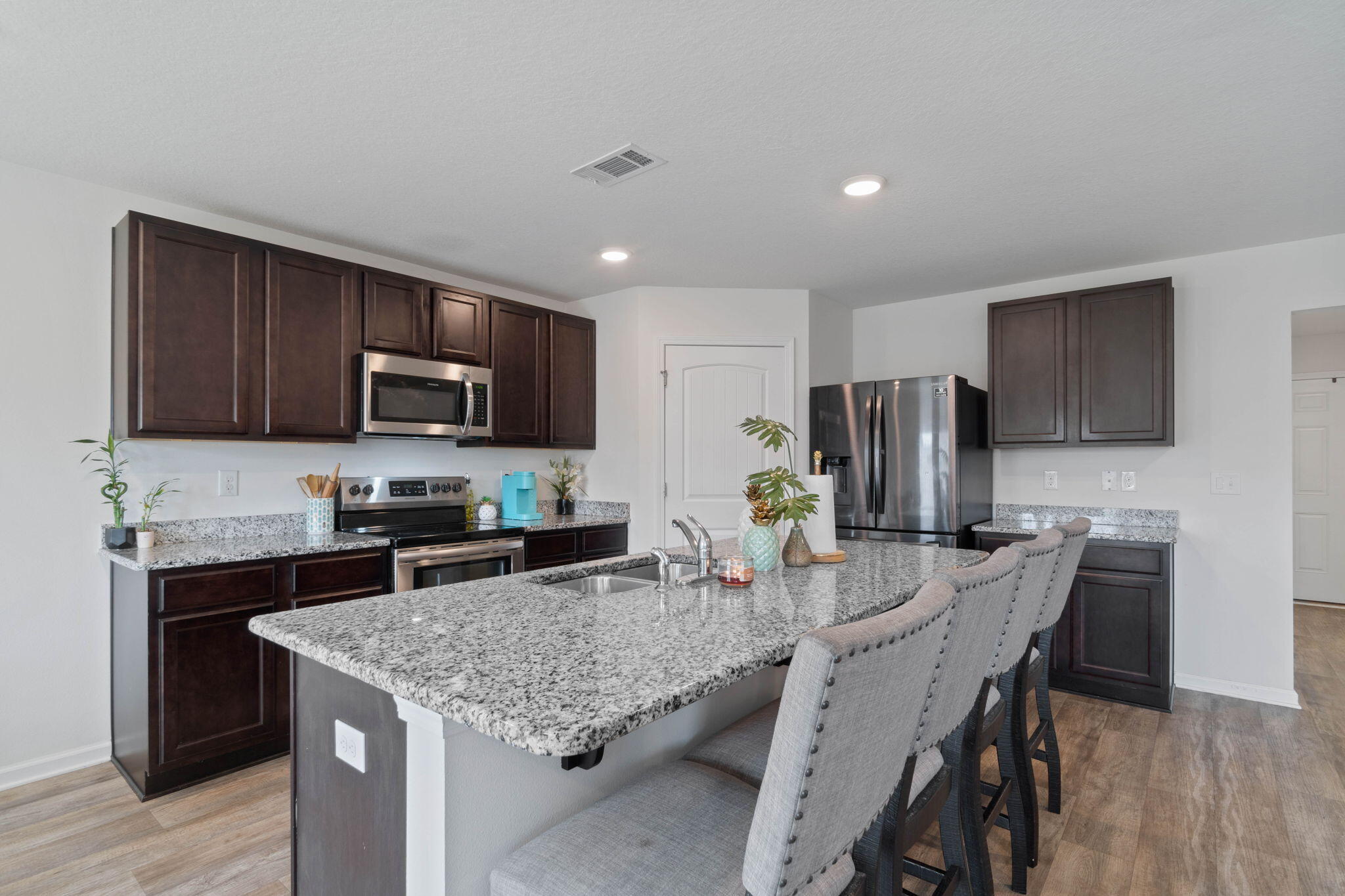 949 Merganser Way Crestview, FL 32539 - Photo 3 of 25 KITCHEN