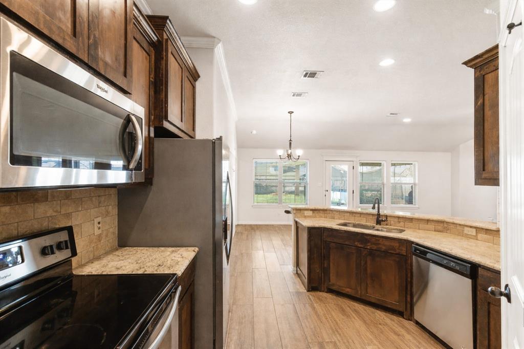 3210 Main Street Granbury, TX 76049 - Photo 4 of 11