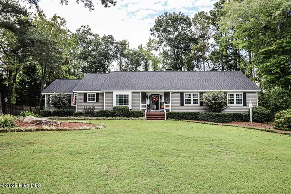 $499,900 | 325 Old Coach Road, Rocky Mount, NC 27804