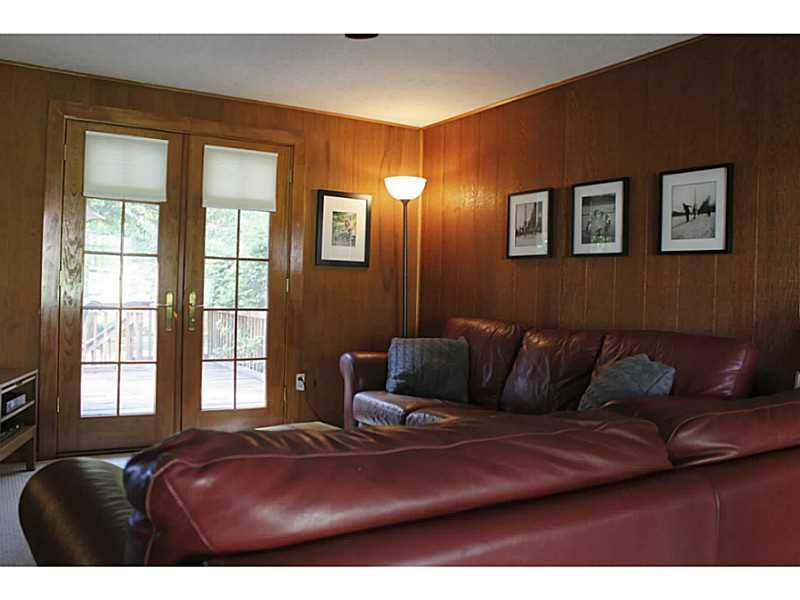 169 North Jamestown Road Coraopolis, PA 15108 - Photo 12 of 24 Family Room.