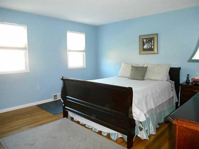 169 North Jamestown Road Coraopolis, PA 15108 - Photo 13 of 24 Master Bedroom.