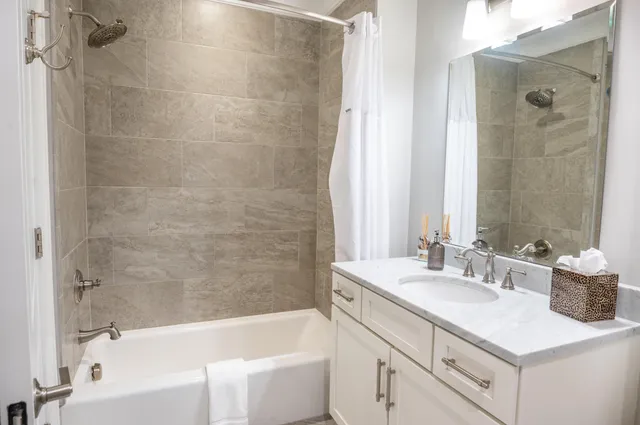 $1,499,500 | 155 Wingo Way, Unit 426, Mount Pleasant, SC 29464