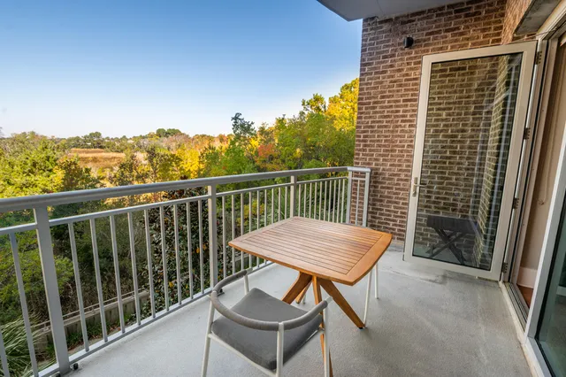 $1,499,500 | 155 Wingo Way, Unit 426, Mount Pleasant, SC 29464