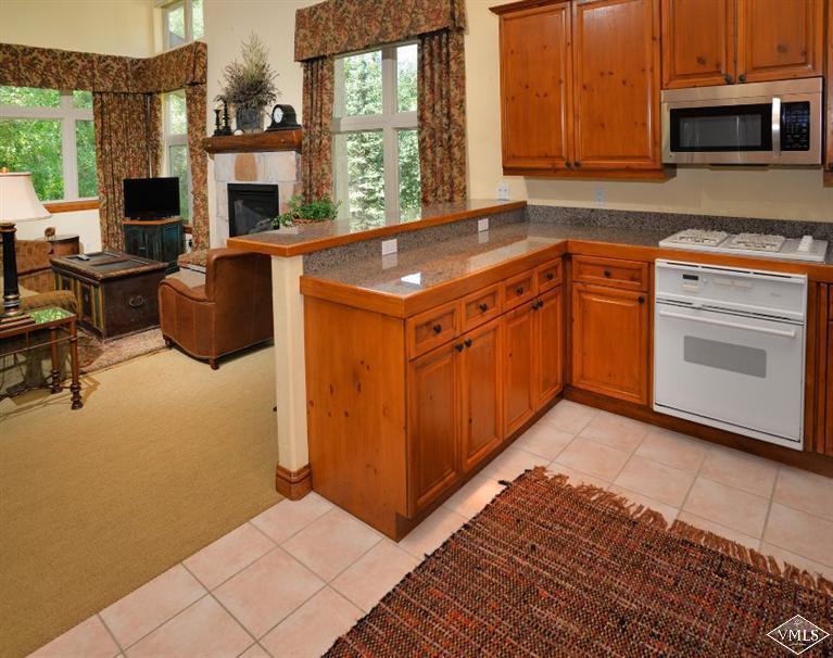 2832 Kinnickinnick Road, Unit B Vail, CO 81657 - Photo 8 of 15 Additional Photo