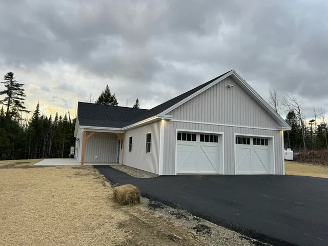 $664,800 | 7 Whitetail Lane, Belfast, ME 04915
