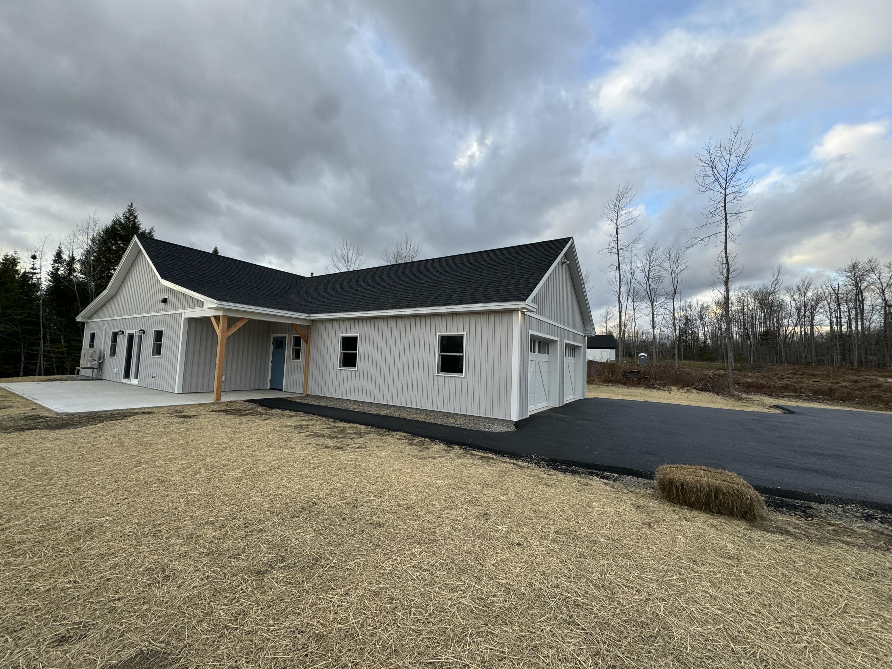 7 Whitetail Lane Belfast, ME 04915 - Photo 2 of 22 IMG_5432