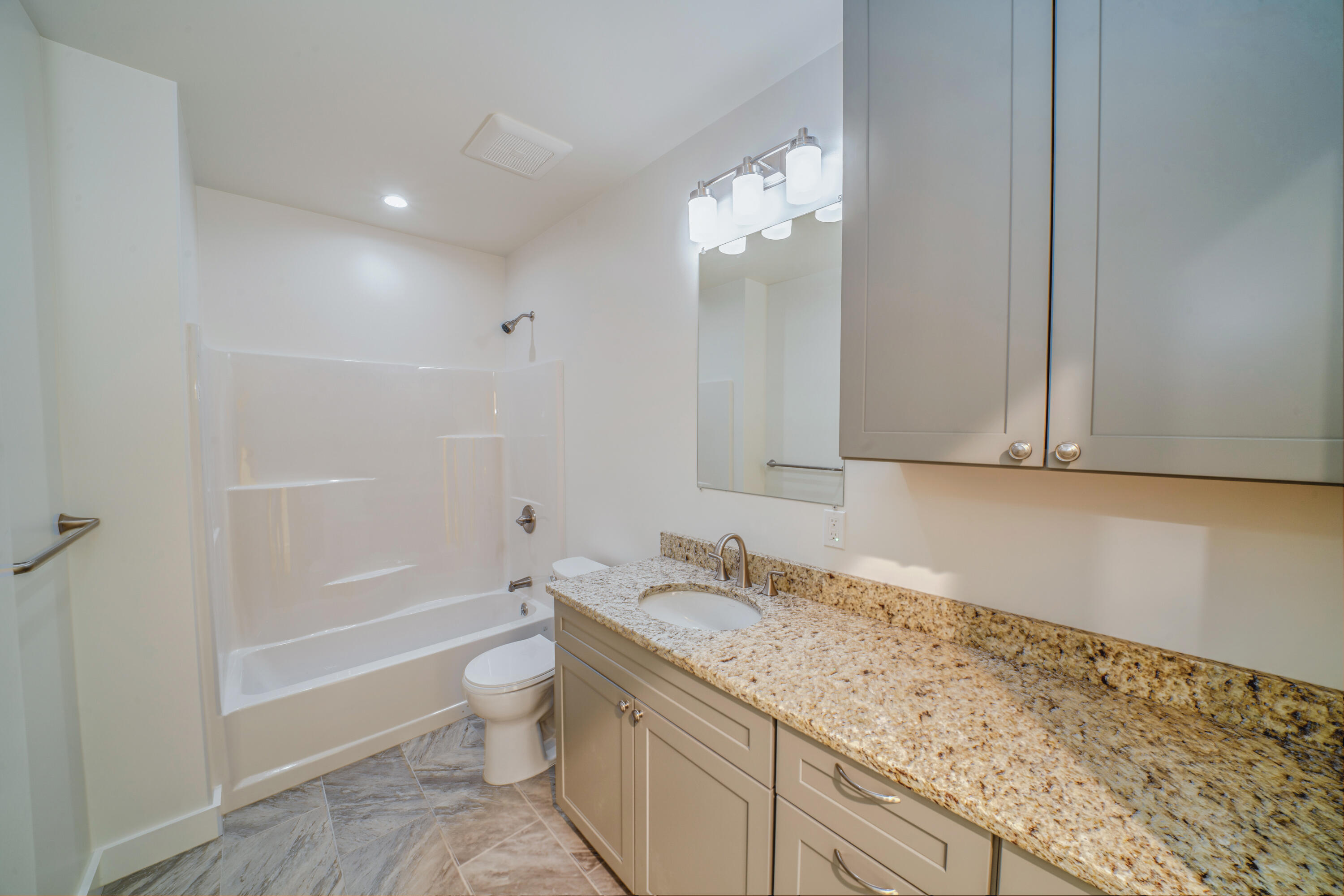 7 Whitetail Lane Belfast, ME 04915 - Photo 10 of 22 9717