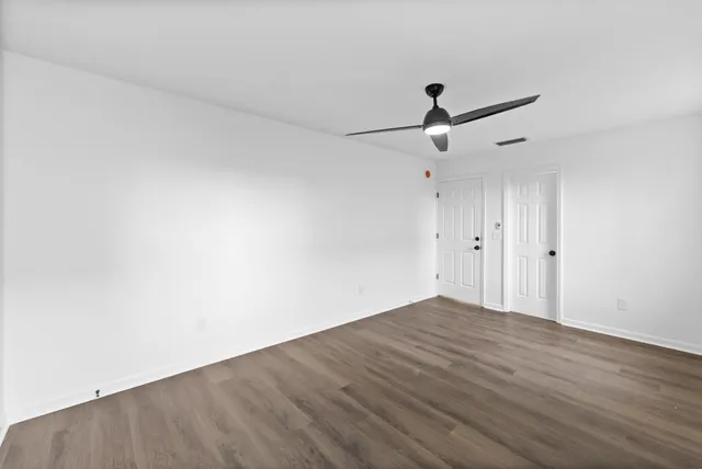 $384,900 | 242 Lake Forest Drive, La Vergne, TN 37086