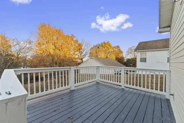 $384,900 | 242 Lake Forest Drive, La Vergne, TN 37086